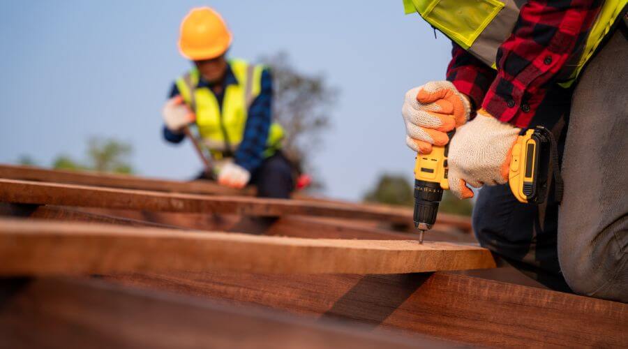 Expert Emergency Roof Repairs services in Wesley Chapel, FL